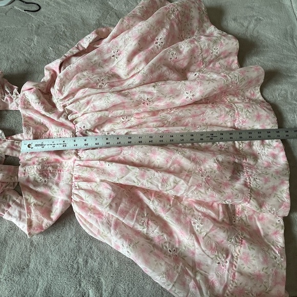 NEW MABLE Pink Floral Ruffle Tiered Criss Cross Back Mini Dress L Girly Flirty - Picture 14 of 14